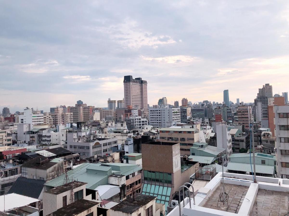 City Center Hotel Taichung Extérieur photo