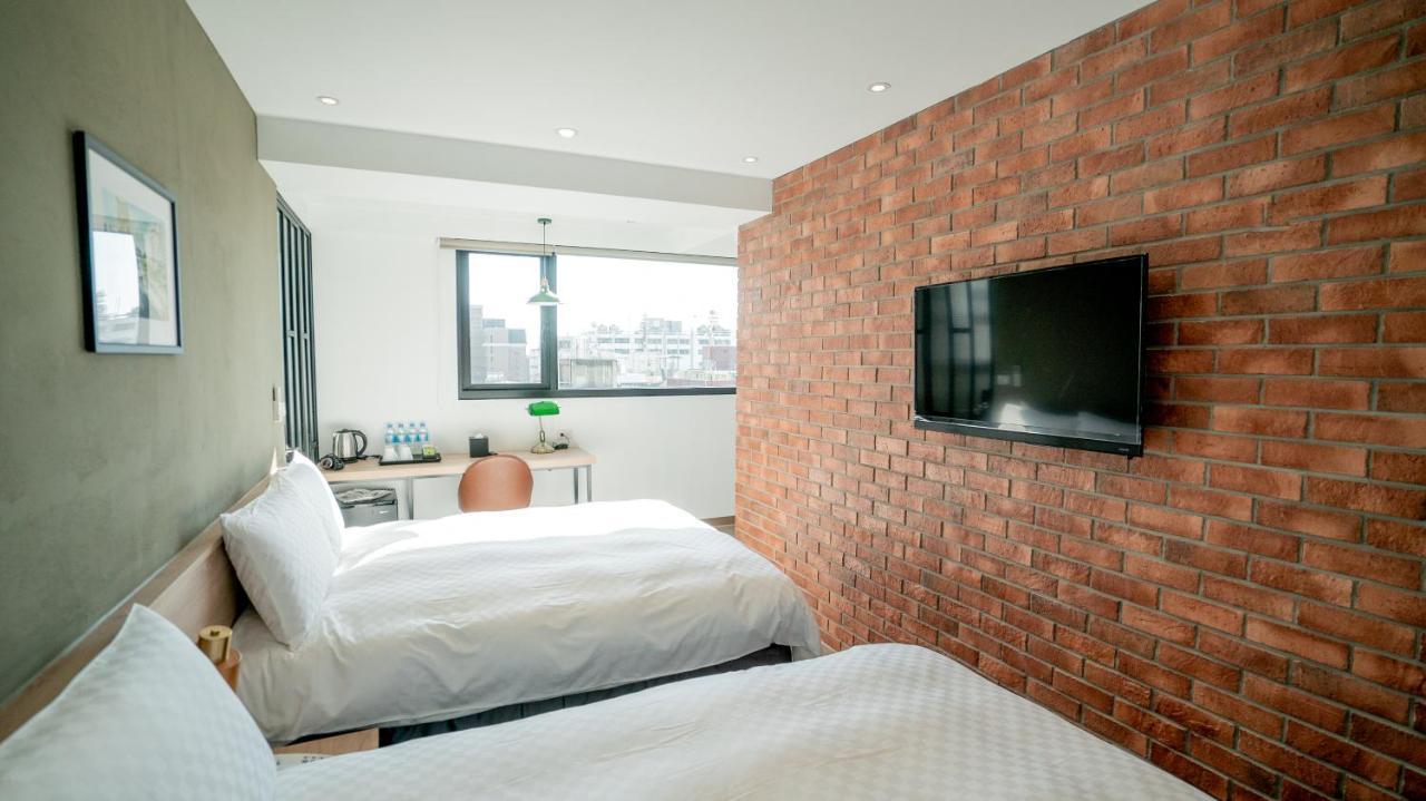 City Center Hotel Taichung Extérieur photo