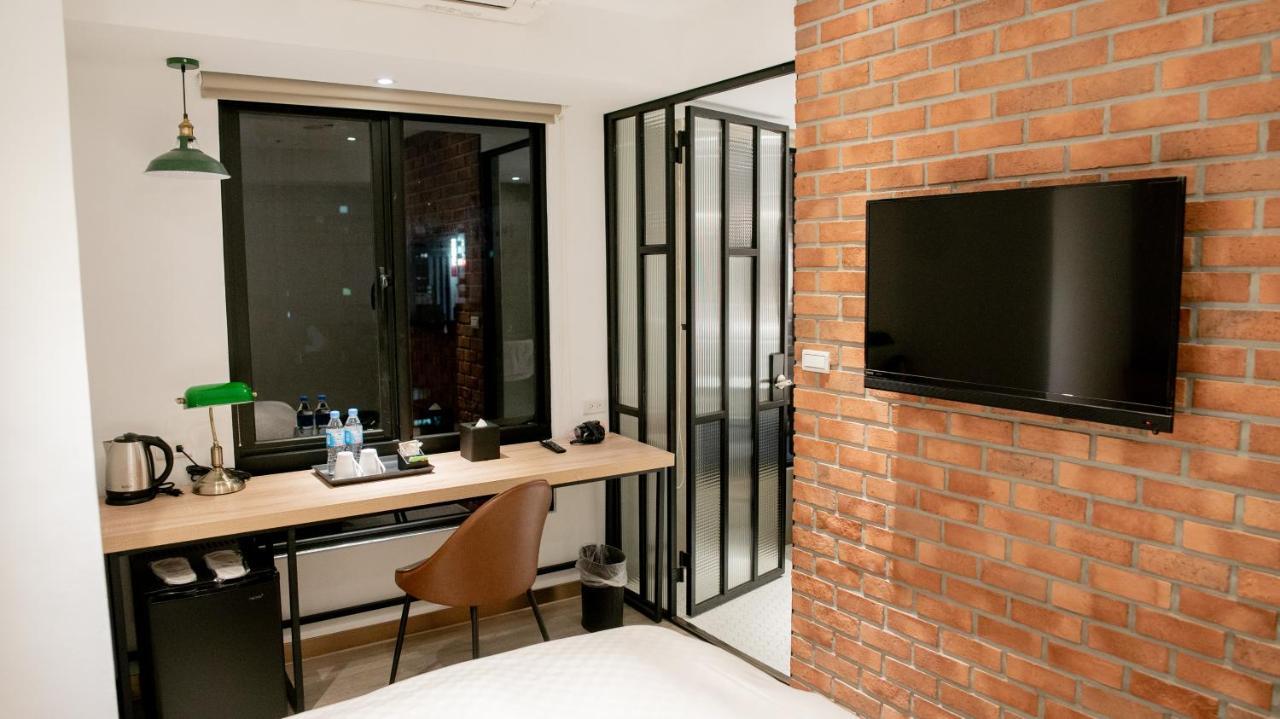 City Center Hotel Taichung Extérieur photo