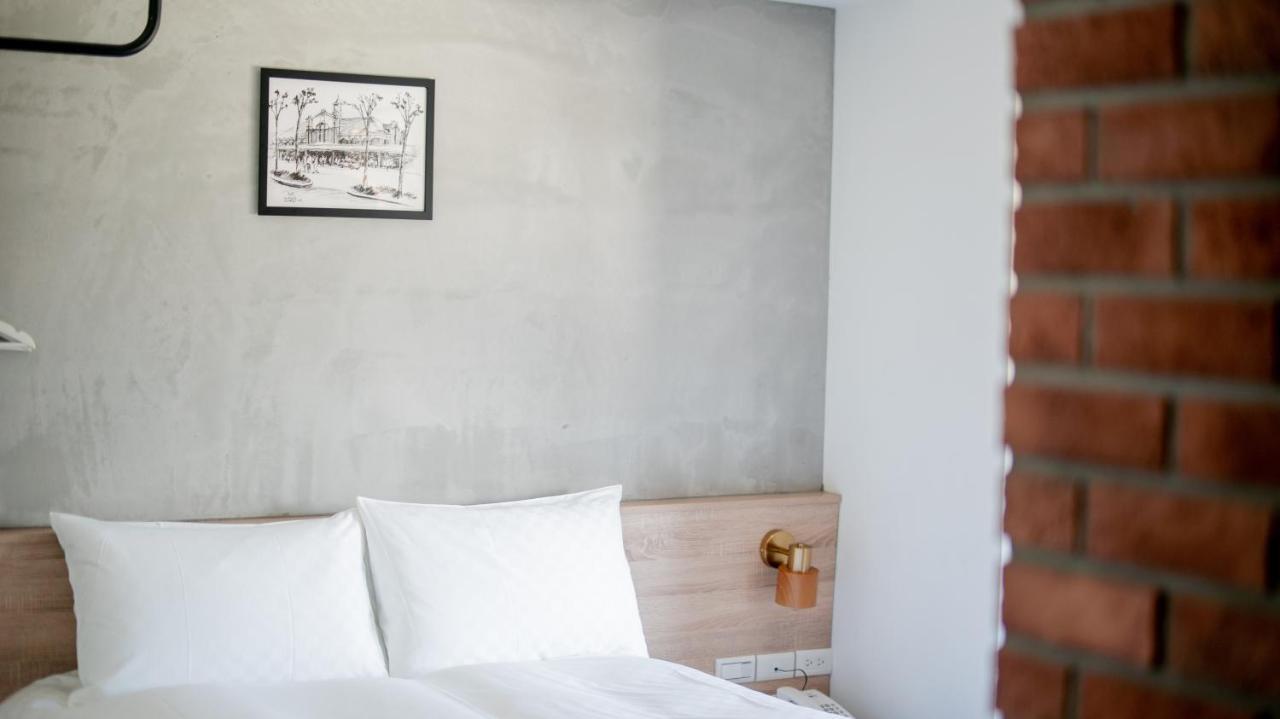 City Center Hotel Taichung Extérieur photo