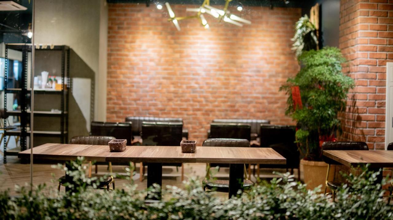 City Center Hotel Taichung Extérieur photo